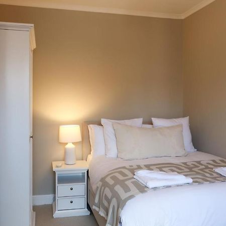 Luxury Living Outside The City Walls - Sleeps Six! Chester Extérieur photo