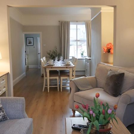 Luxury Living Outside The City Walls - Sleeps Six! Chester Extérieur photo