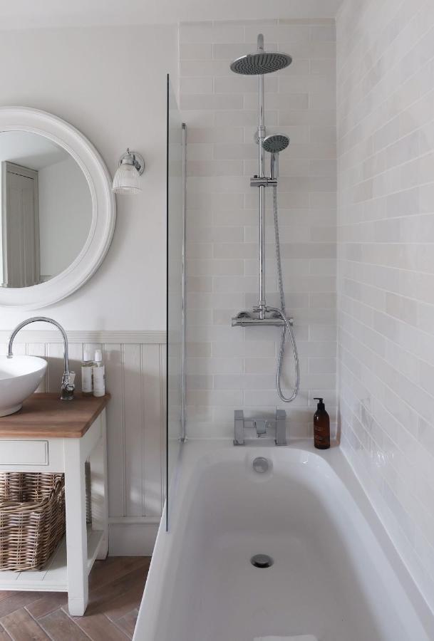 Luxury Living Outside The City Walls - Sleeps Six! Chester Extérieur photo