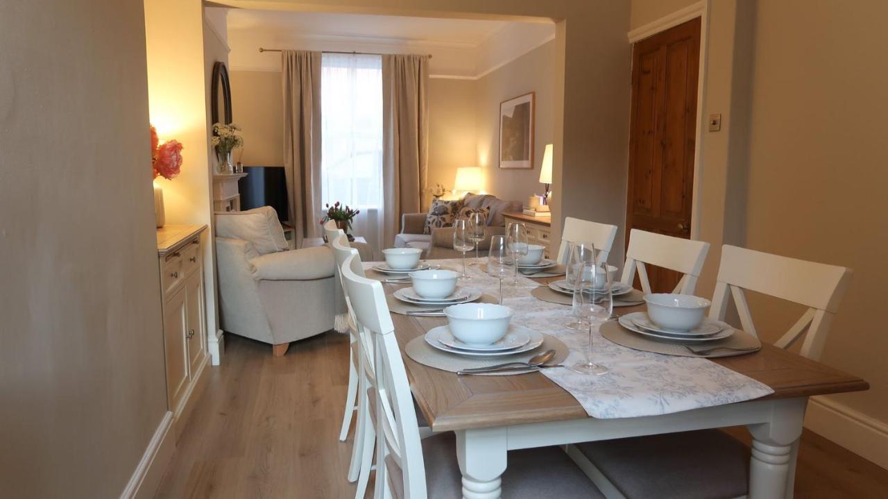 Luxury Living Outside The City Walls - Sleeps Six! Chester Extérieur photo