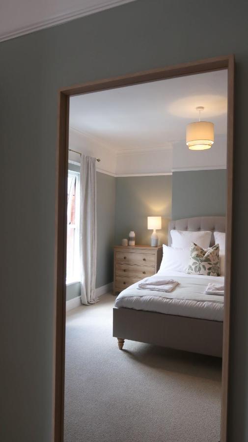 Luxury Living Outside The City Walls - Sleeps Six! Chester Extérieur photo