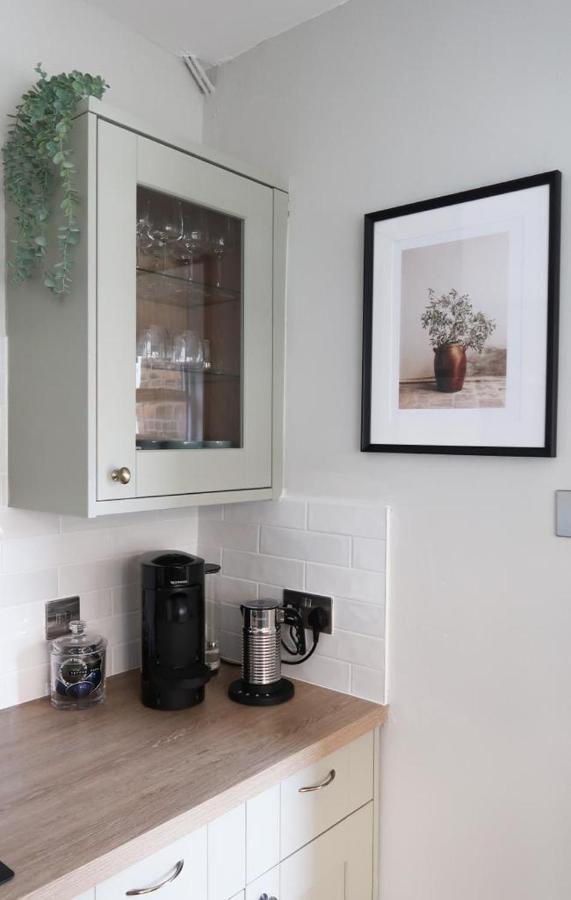 Luxury Living Outside The City Walls - Sleeps Six! Chester Extérieur photo